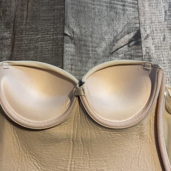 Q-T Strapless Cream Bustier Shaper-size 36B - Picture 7 of 10